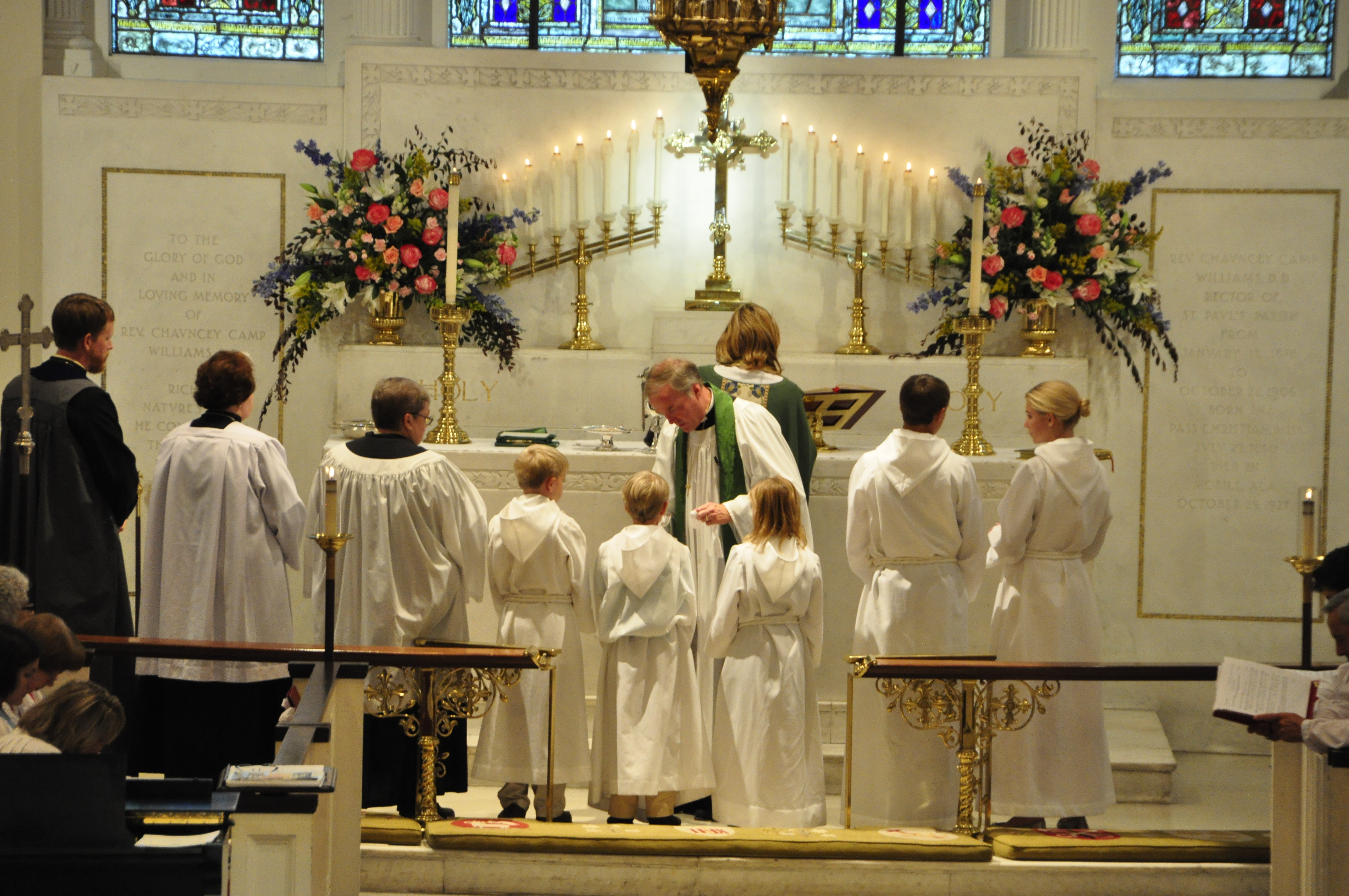 Acolytes and Eucharistic Ministers